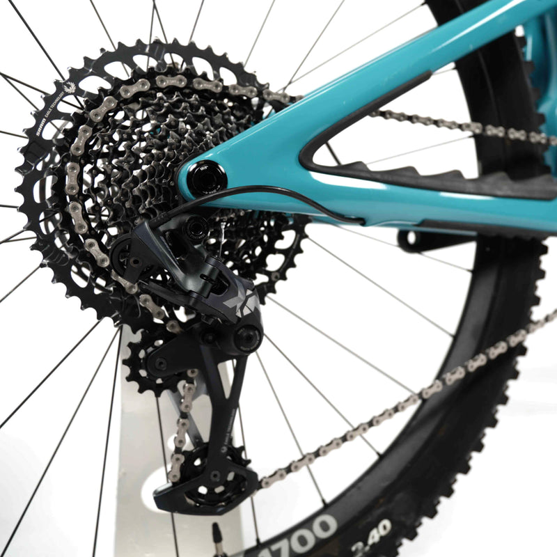 Yeti Ex-Demo SB140 T-Series T1 29 Inch Bike Turquoise